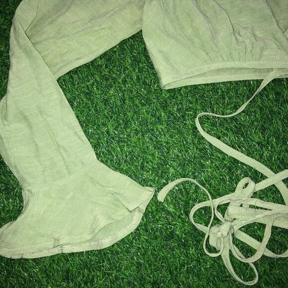 NWT Women's Olive Tie Front Princess Polly Shirt - Picture 4 of 4